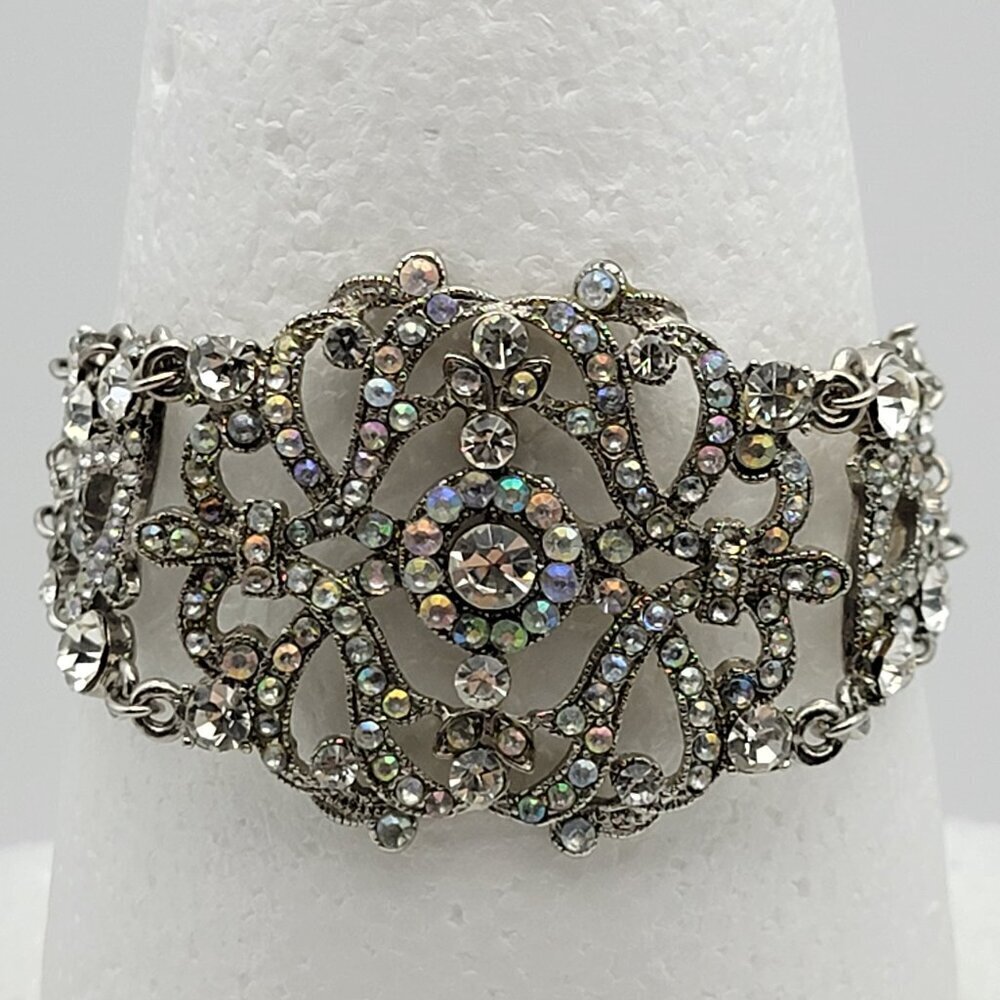 VCLM Aurora Borealis Crystal Chain Bracelet Silver-Tone Floral 8" Lobster Clasp